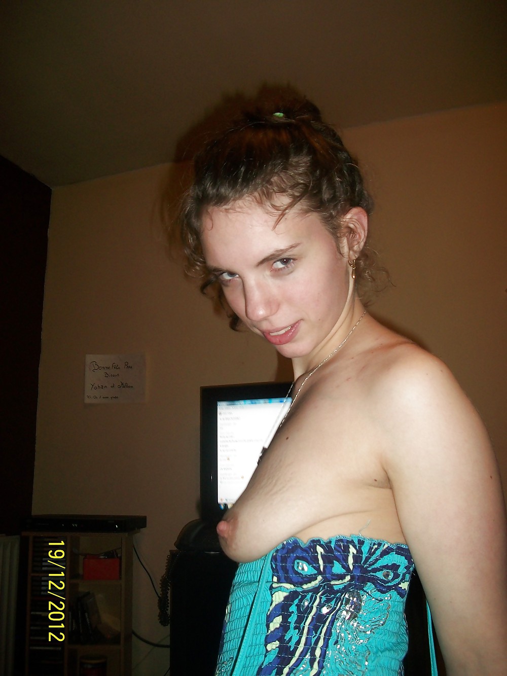 メスの写真
 #14493948