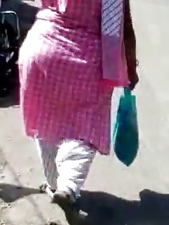 Indian Aunty Ass followed #18368711