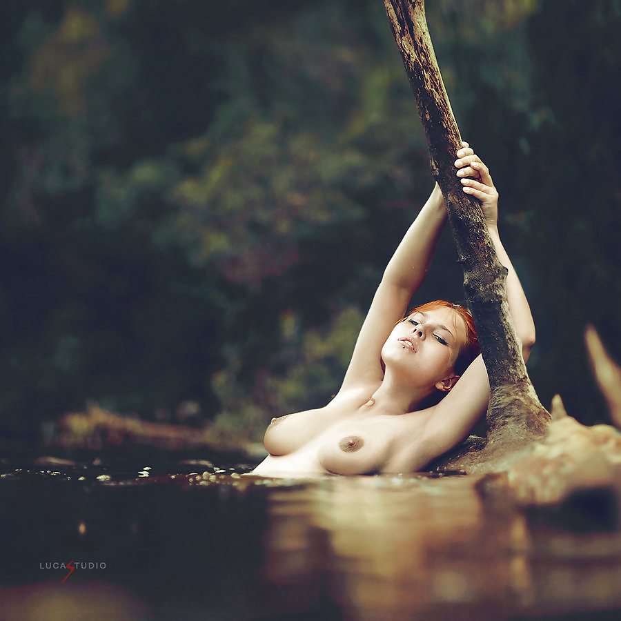 Pour elle 12
 #7270629