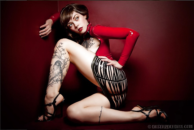 Pour elle 12
 #7270702