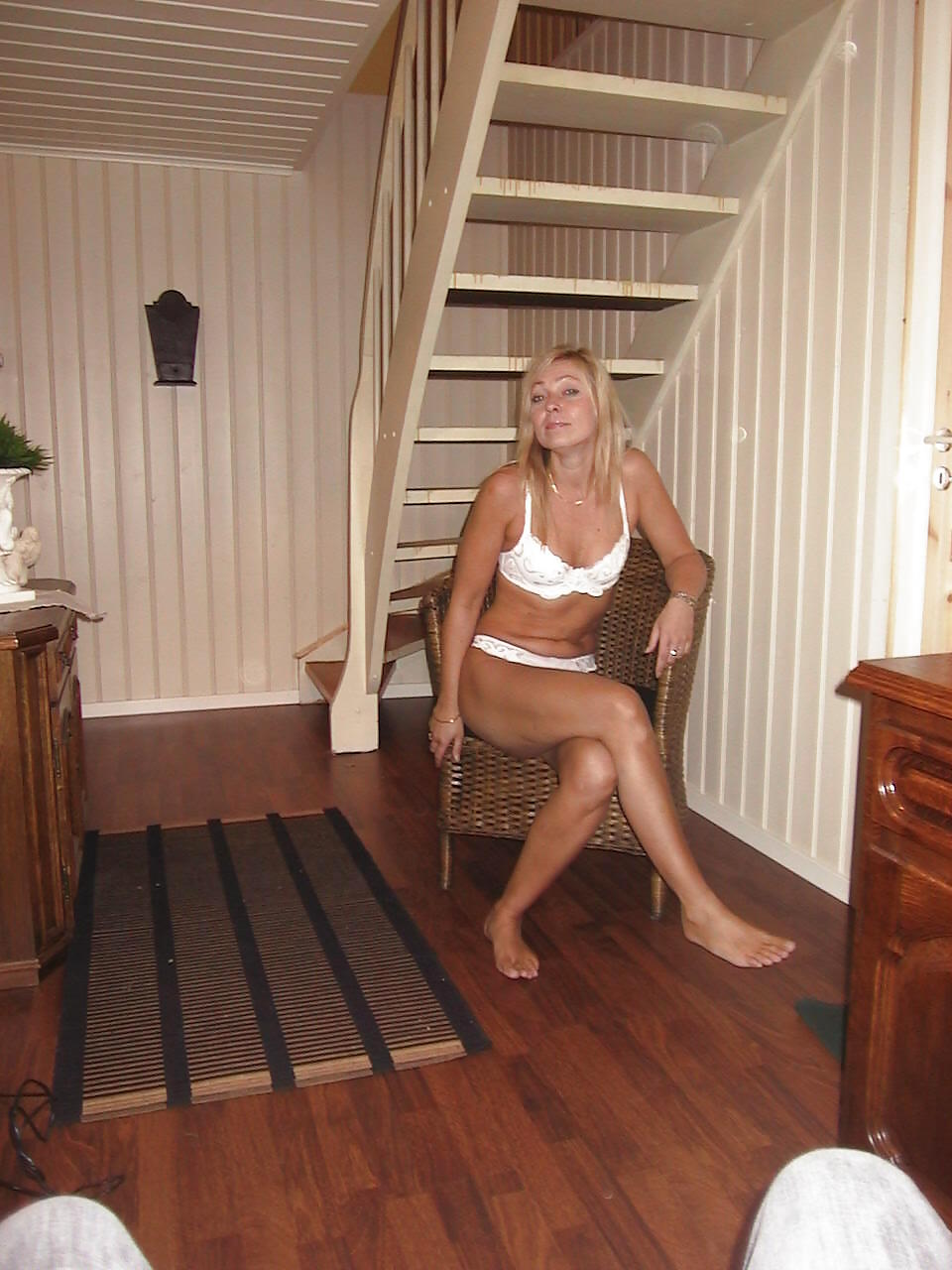 Veteran has sizzling body  #9707761