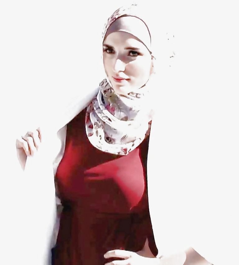 Ragazze musulmane ... il vostro hijab è così stretto!
 #16379373