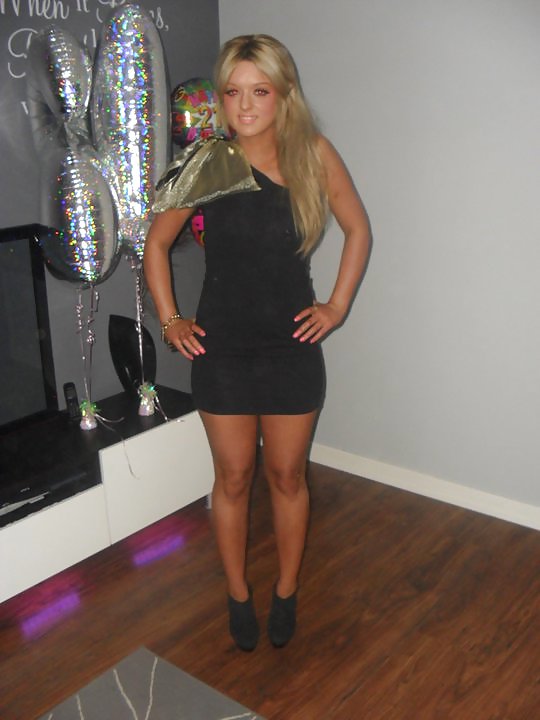 Hot babes 26 (cont) #8822082