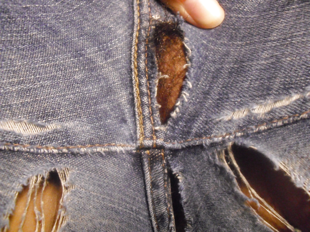 Leggings and holes #4107035