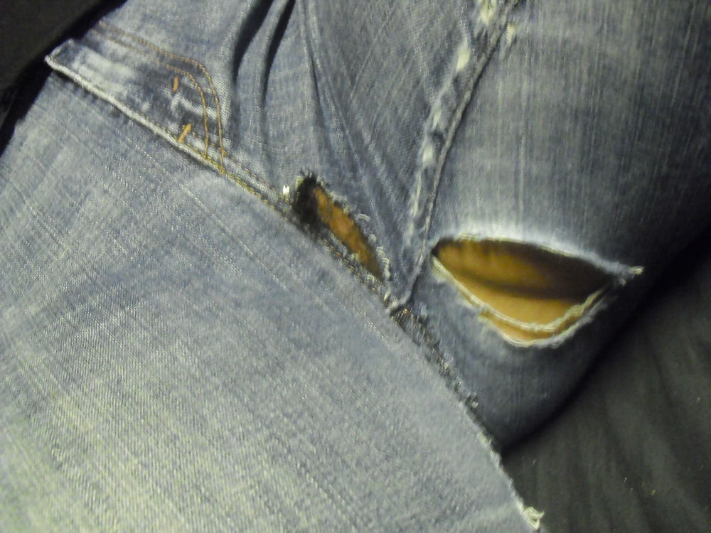 Leggings and holes #4107115