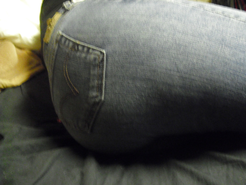 Leggings and holes #4107226