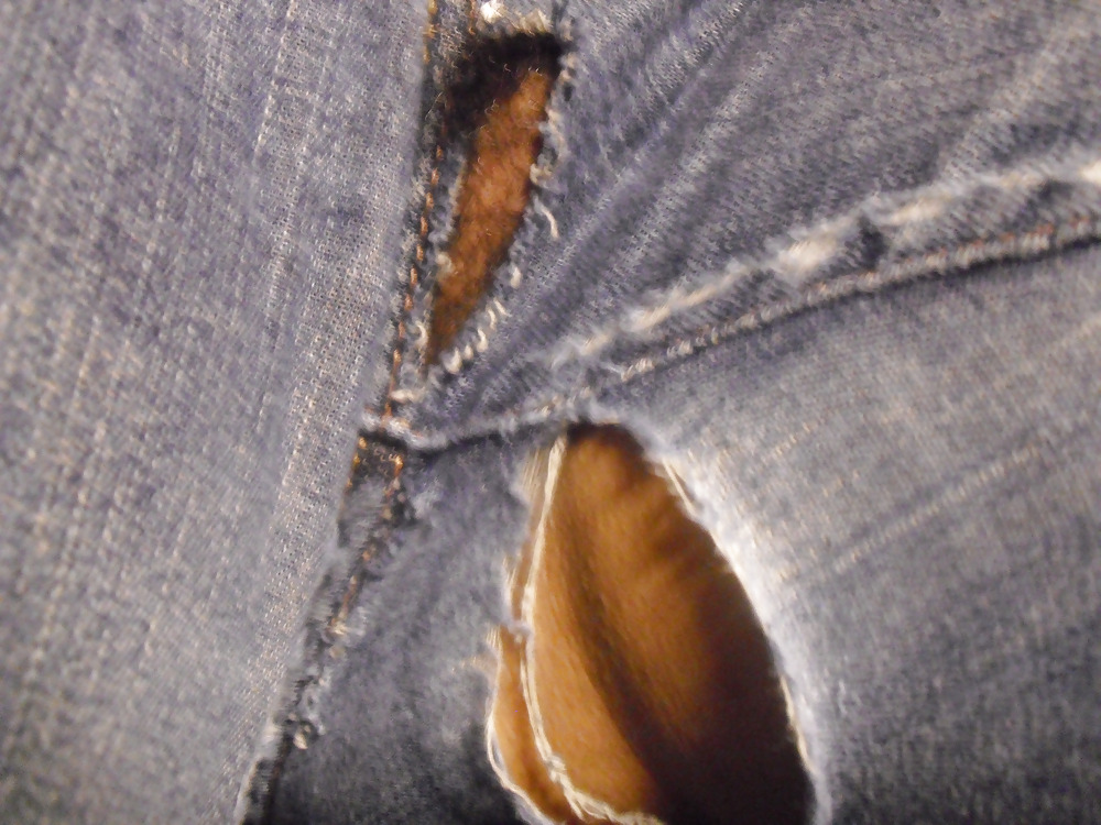 Leggings and holes #4107238