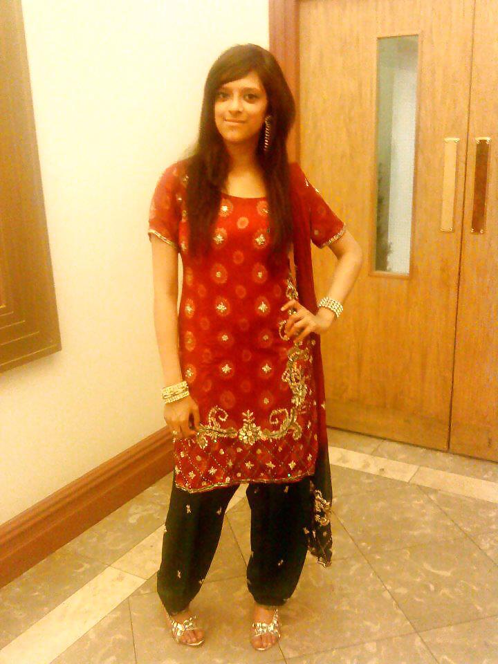 Uk bitches 2 #9440660