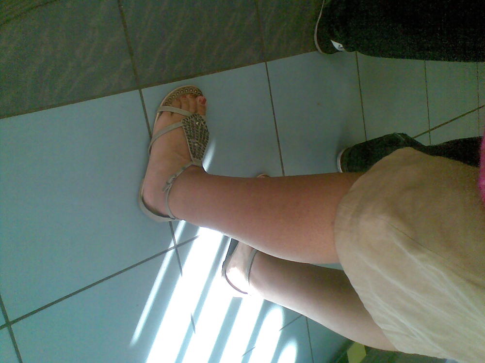 Pies árabes
 #21419378