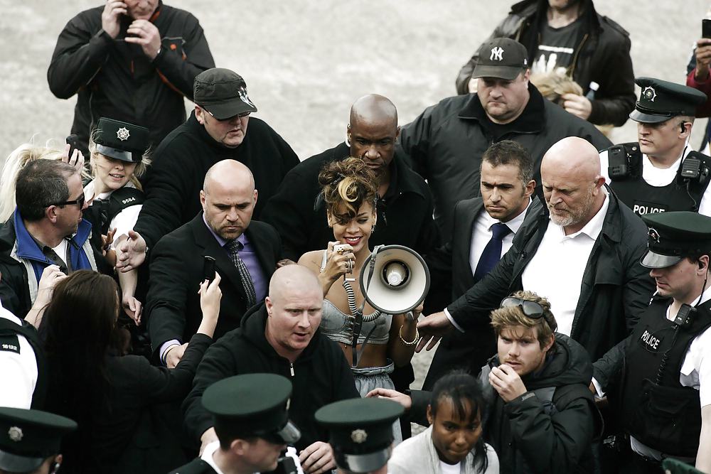 Rihanna filming the music video We Found Love in Ireland #8290544