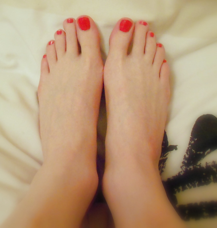 My pretty toes get a self foot job and cum covered #11397682