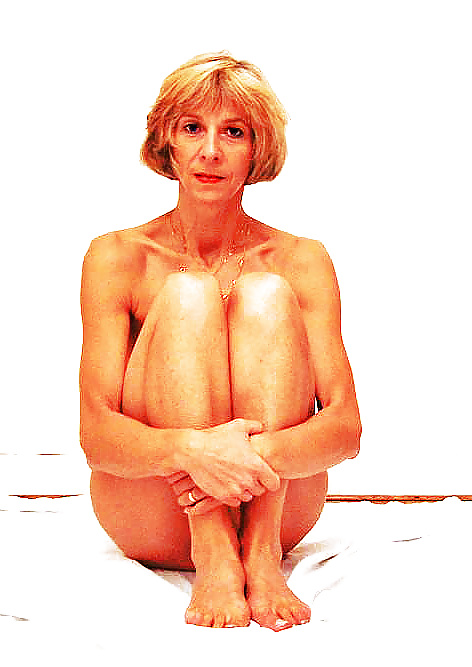 裸のフランス人妻クレオのベスト
 #6439033