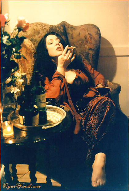 Cigar ladies #9454918