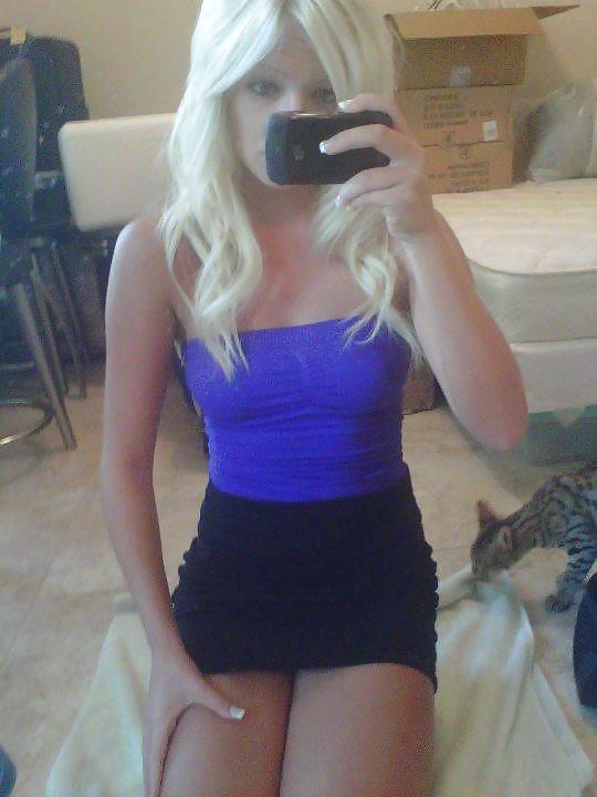 FOXY FACEBOOK GIRLS #9679109