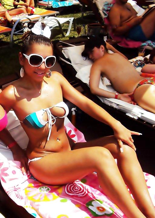 FOXY FACEBOOK GIRLS #9679201