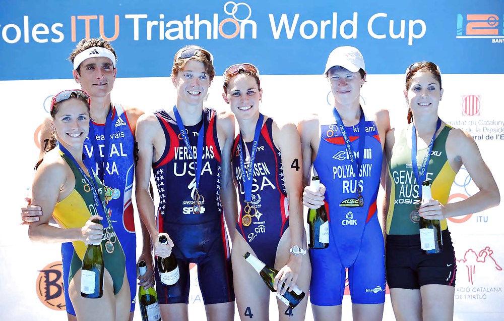 Triathlon - they know that looks #17008749