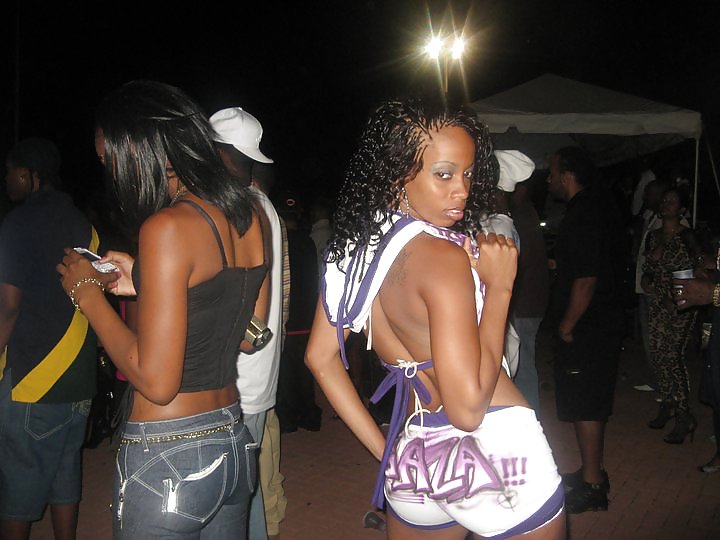 Partying onerous #9441281