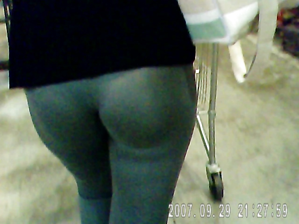 Alicia Exhibition 3 #9411228