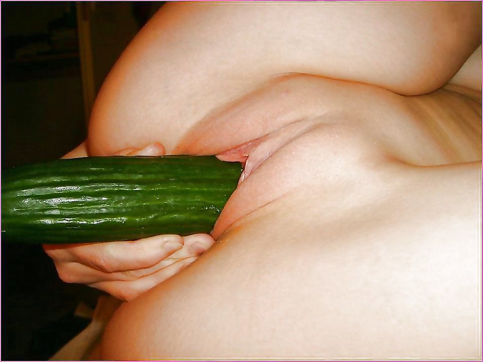 Cucumbers in pussy #22089468