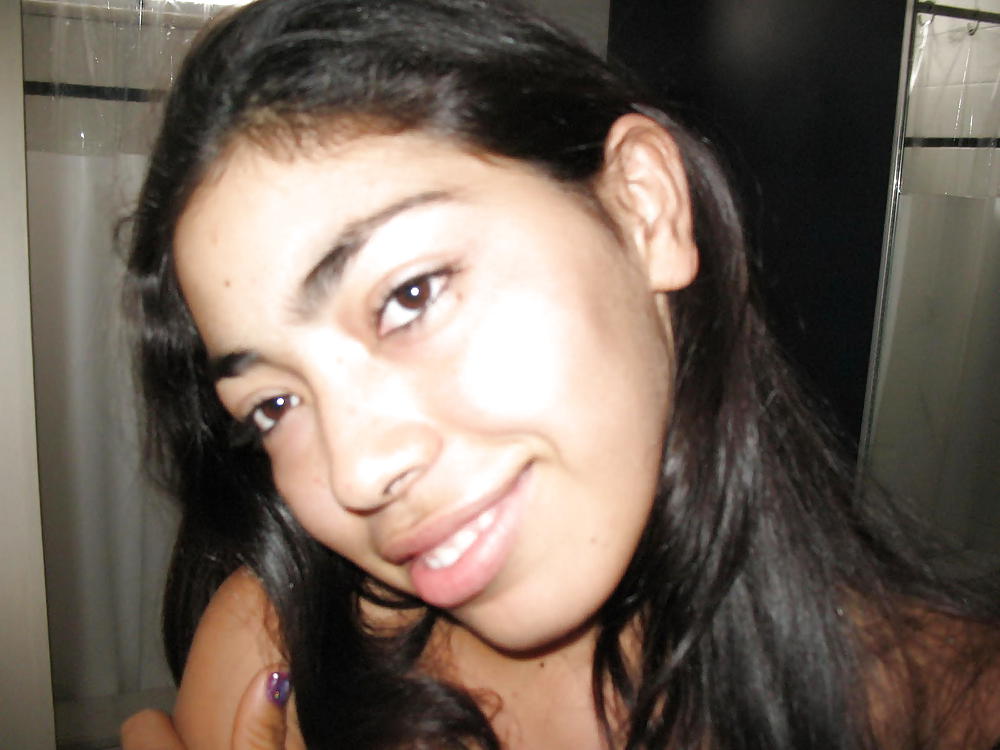 jeune Latina #7976446