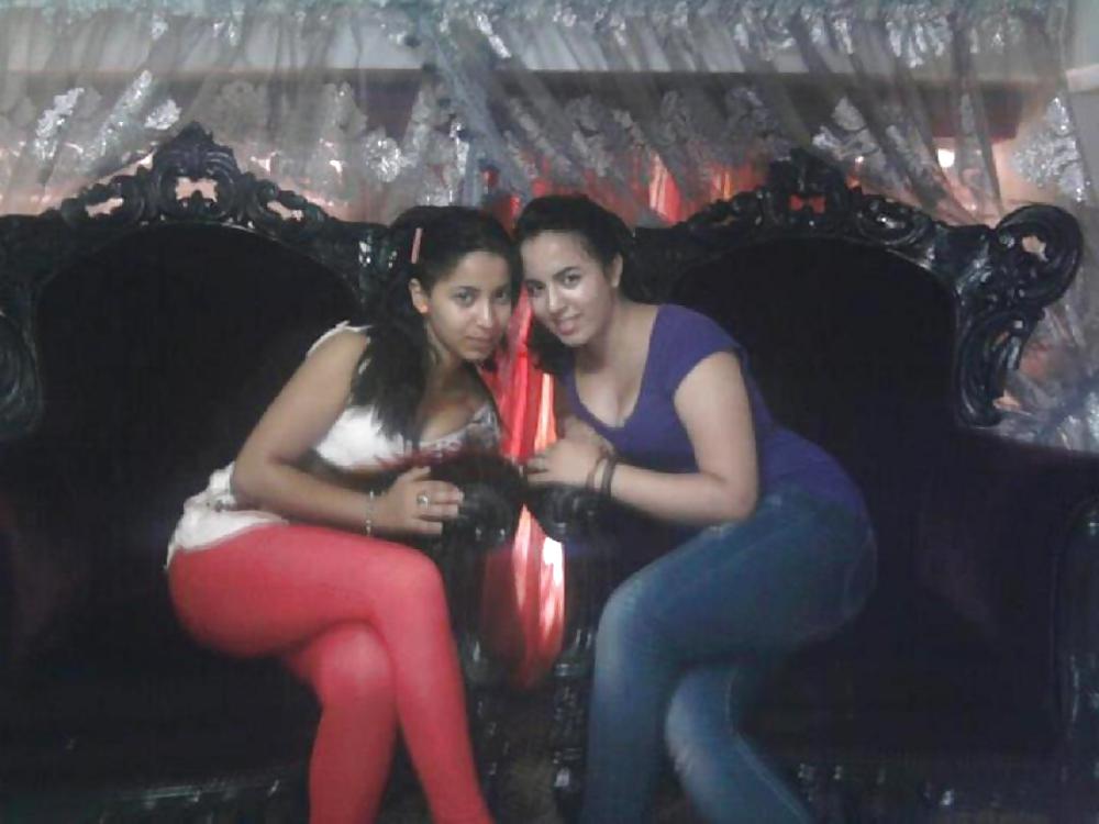 Mujeres árabes 61
 #17406472