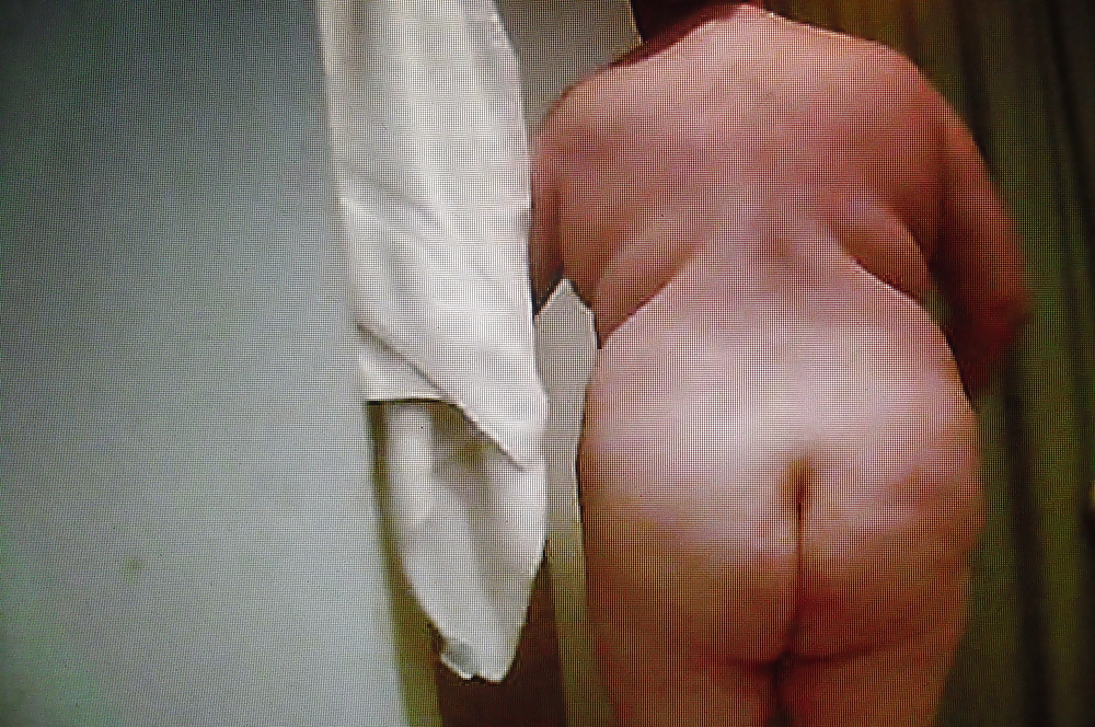 Naked and waiting #15710033