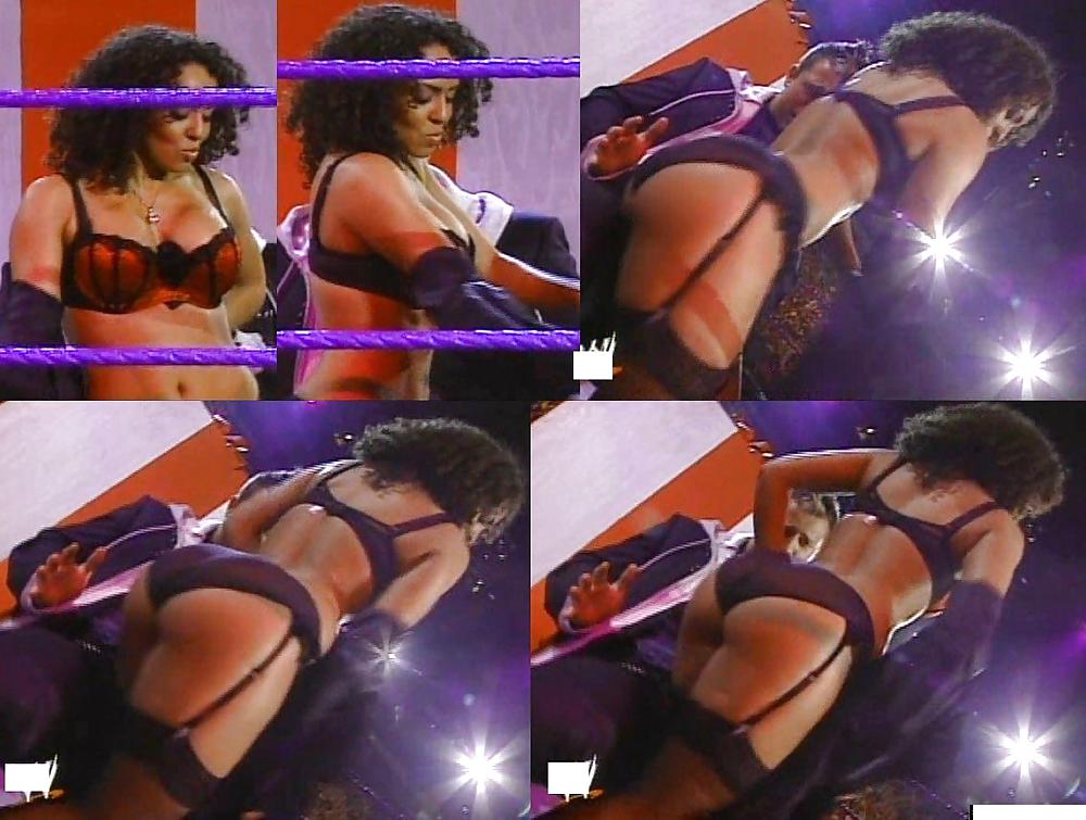 Layla El - WWE Diva mega collection #693688