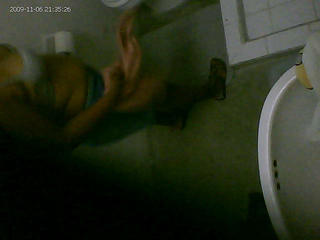 Spy bathroom pictures nena milf sabrosa culona asssssss #3381205
