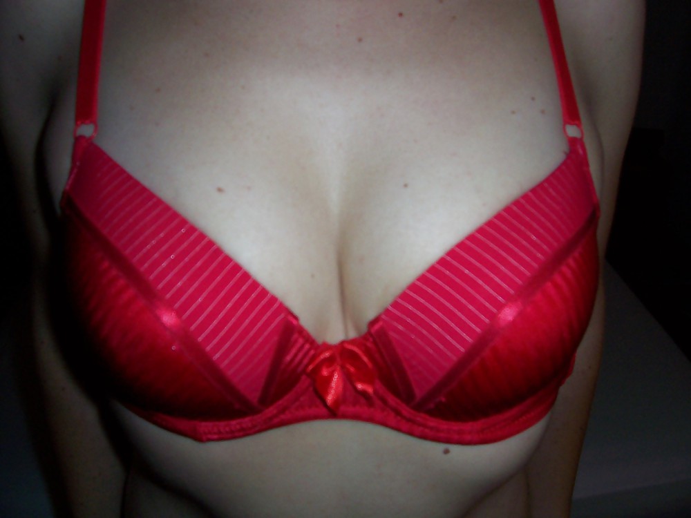 Red bra and more #6683229