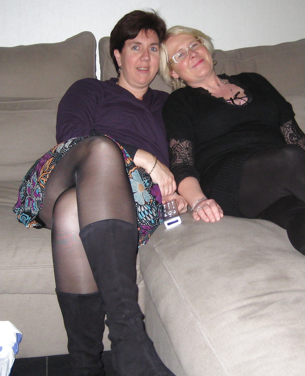 Worn pantyhose tights