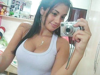 Random pics of women #8600922