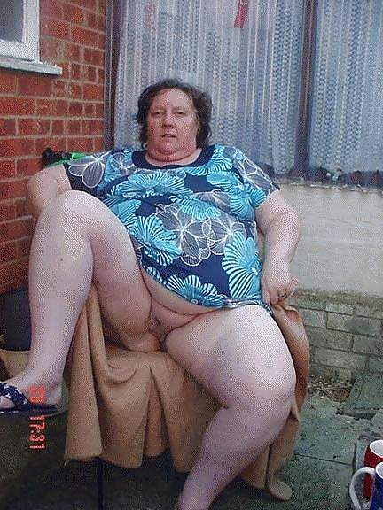 休日のおばあちゃんたち
 #12113945