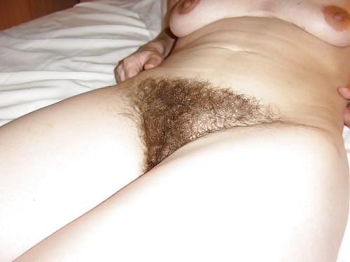 J'adore les femmes ayant une belle toison 125
 #22629528