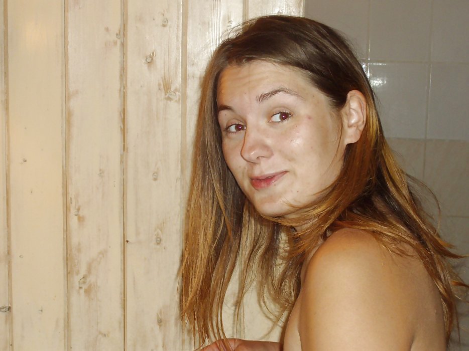 VIRGINIE 27 ANS #14989724