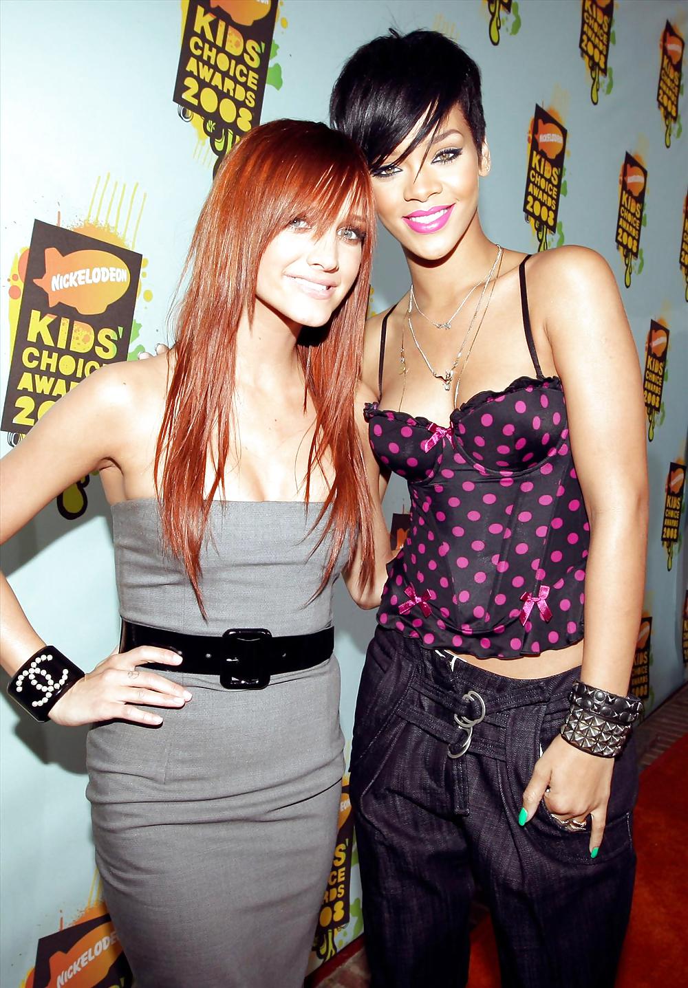 Rihanna - nickelodeon 2008 tan sexy
 #14064993