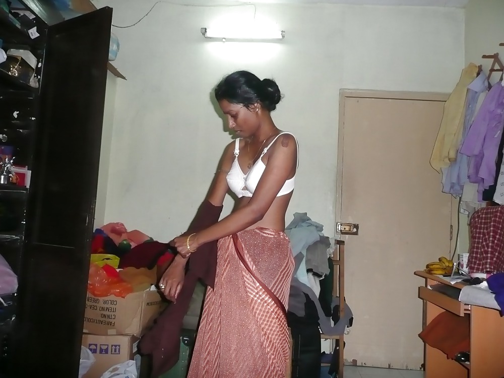 Indische Hausfrau 2 #4470943