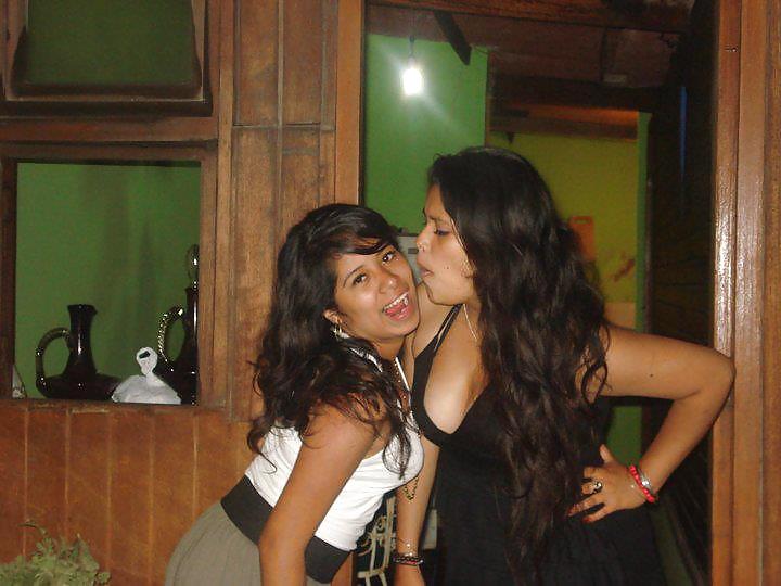 Mujer (amiguitas 57)
 #12958908