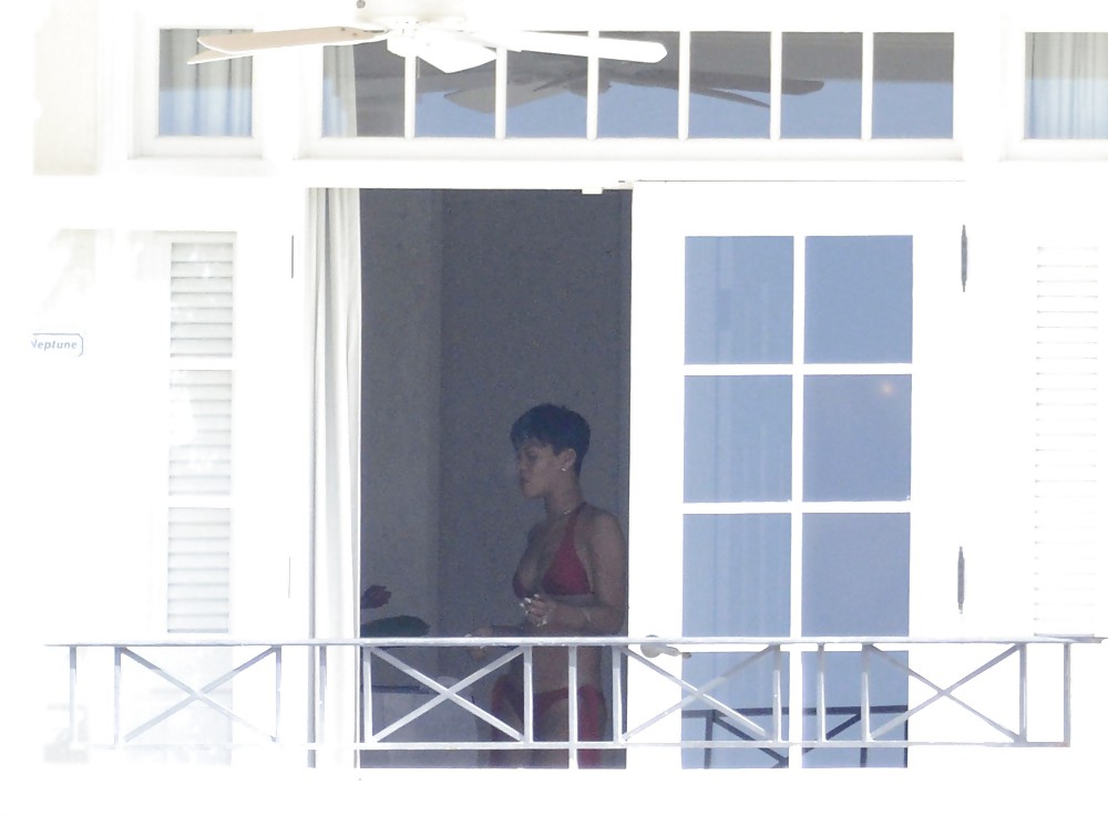 Rihanna Naked Ass And Topless Boobs Through Her Balcony #17476491