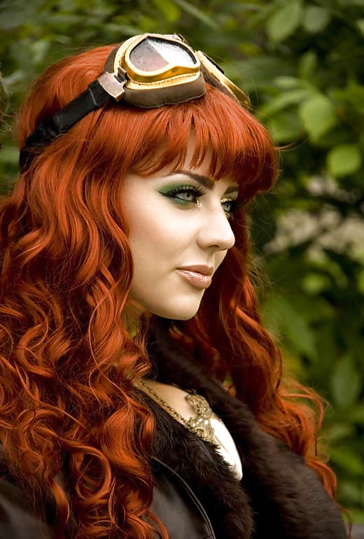 STEAMPUNK CHICKS From DRAGONCON