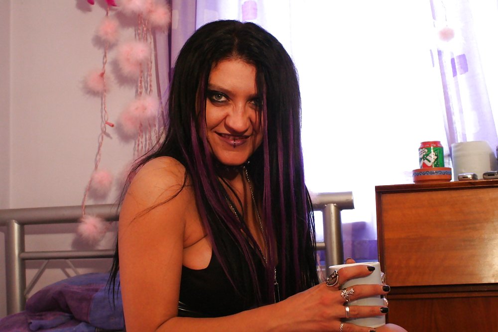 Filling Tattoed Goth Slut Kirie with Spunk AGAIN #1995400