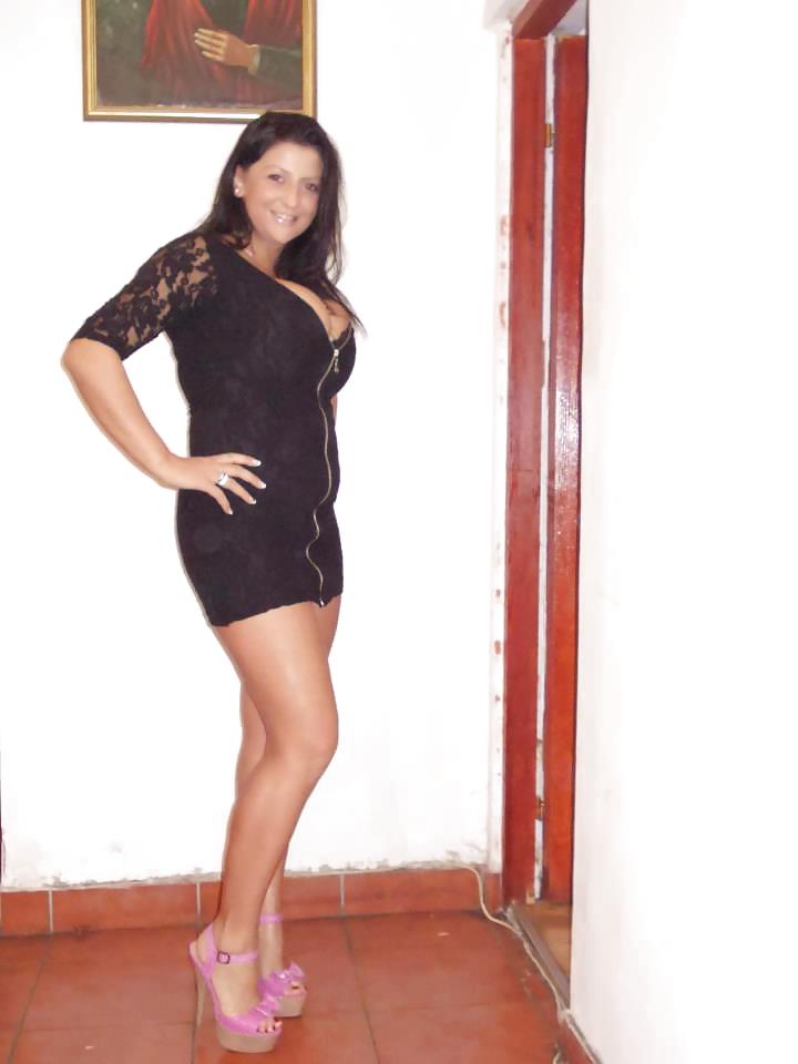 Ragazza italiana: rosanna 
 #17347473