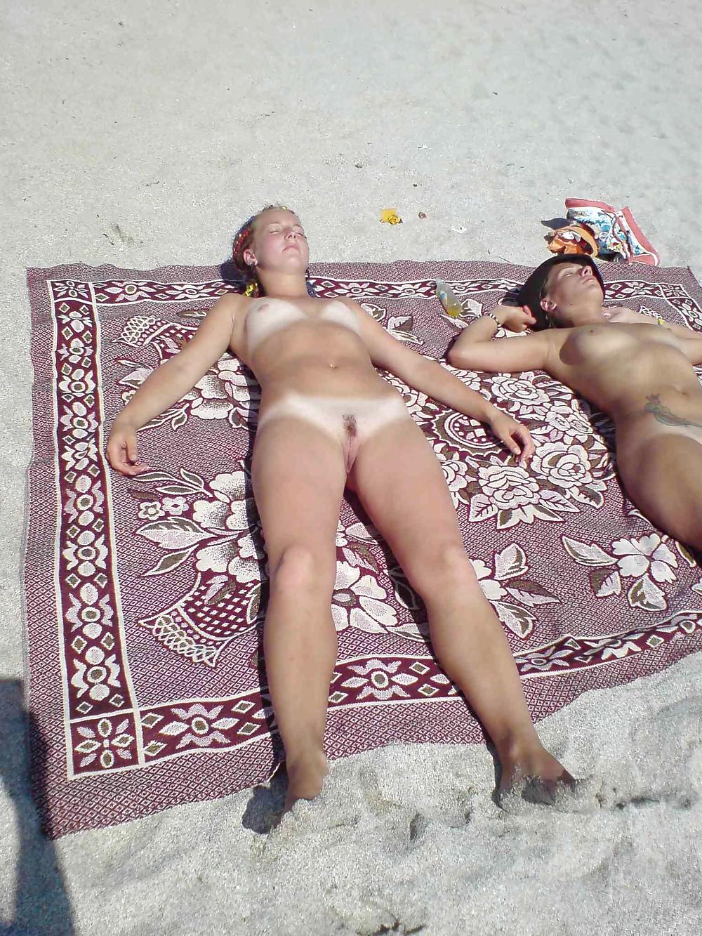 Love on the beach #4451754