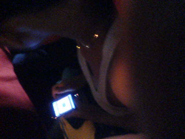 胸の谷間
 #5759957