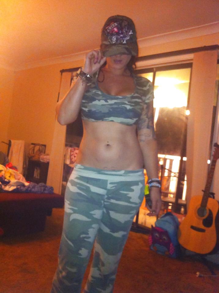 Milfs #16825863