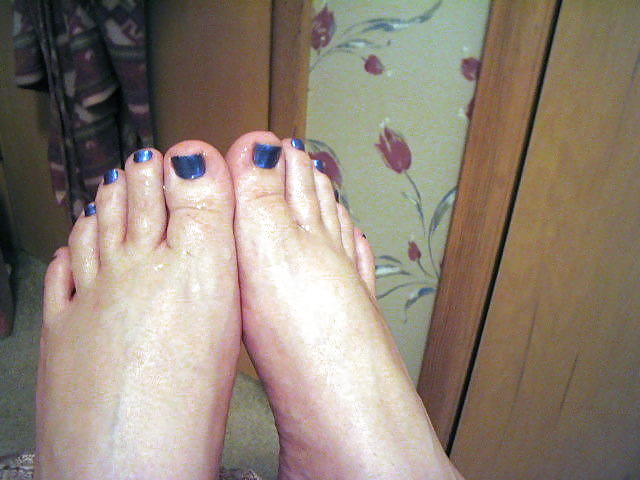 BBW (For feet lovers) #641177