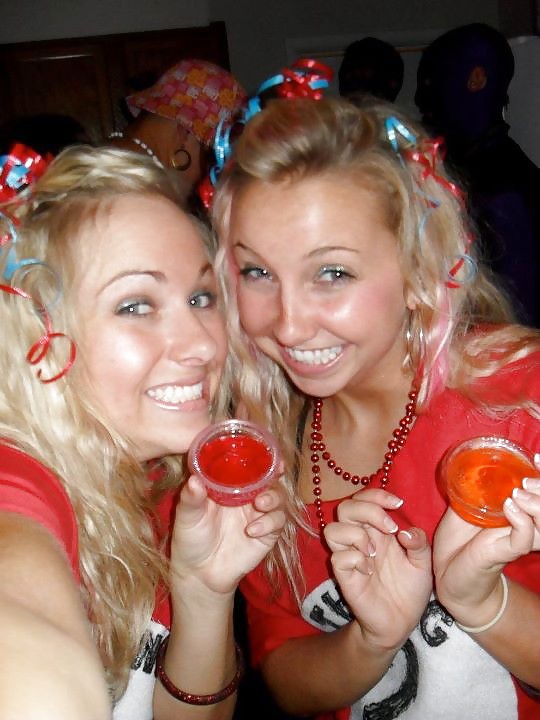 Costume Sluts From,SmutDates #9664993