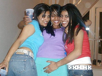 Sri Lankan Lesbians #10799779