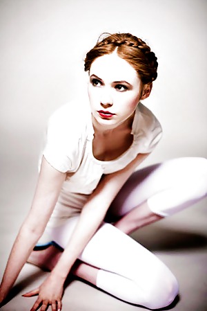 Karen Gillan #3603238