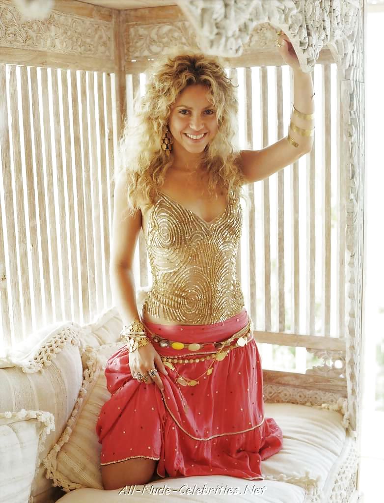 Shakira Par Twistedworlds #1960367