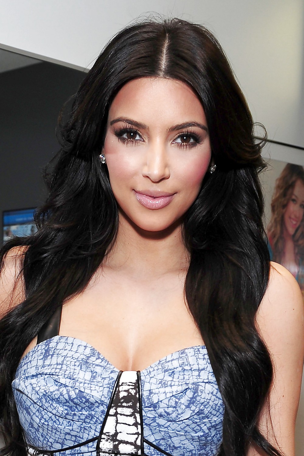 Kim Kardashian at SiriusXM Radio #3495636